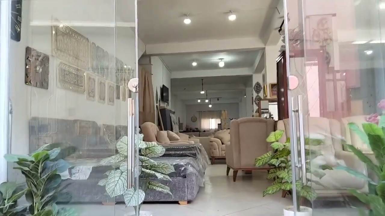 محل لصالون والديكورات محل اسامه مستغانم