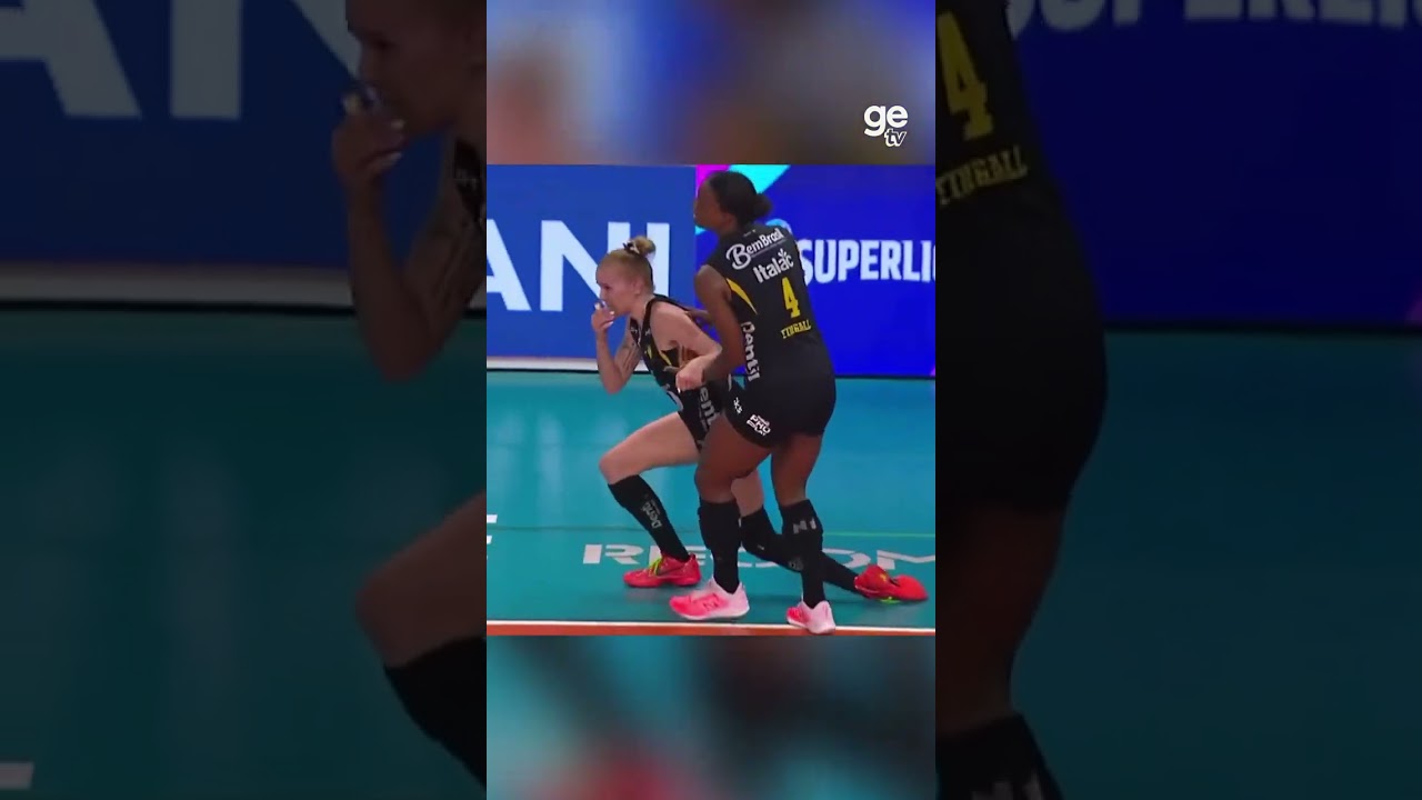 O PRAIA É SEMIFINALISTA DA SUPERLIGA FEMININA! | #shorts | ge tv