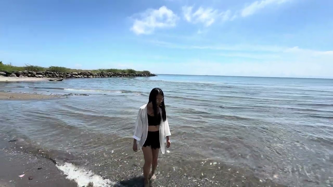 Retired American! Philippines ￼ beach😎￼