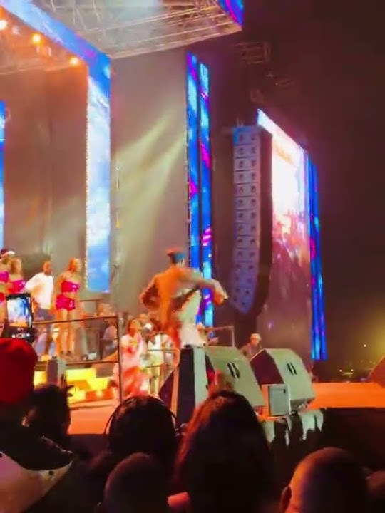 makhadzi performing mapara at royal gardens