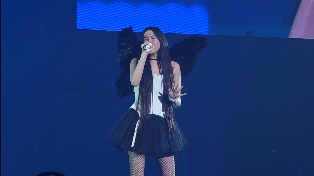 250517 CHIQUITA - TRAITOR | 2025 BABYMONSTER 1st WORLD TOUR (HELLO MONSTERS) IN SINGAPORE