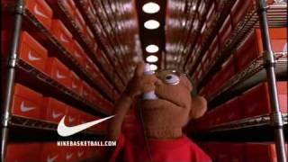 Kobe & LeBron Puppets (Lil Dez)