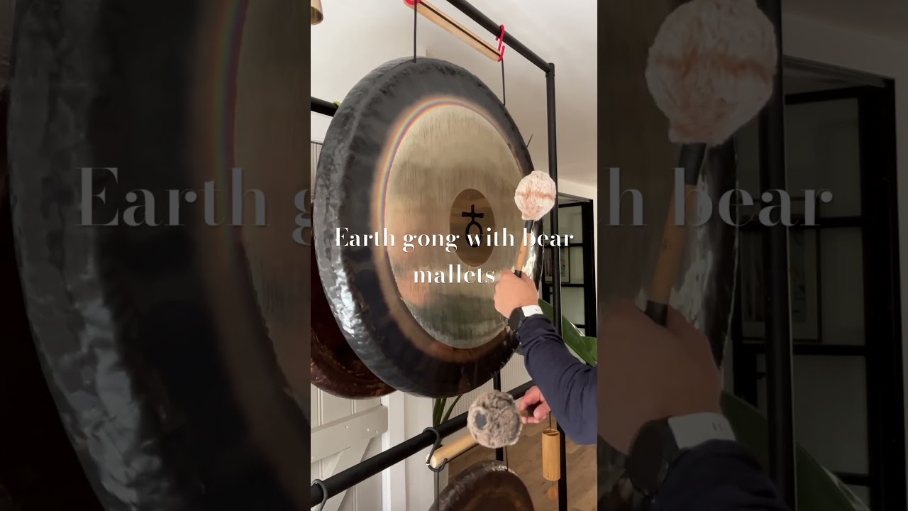 Paiste Earth gong with epic mallets little and great bear 