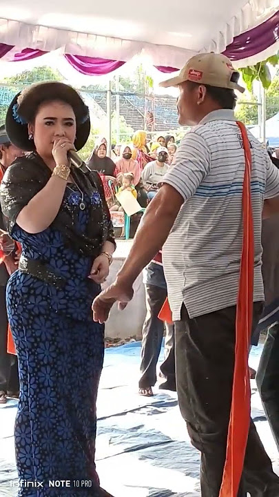 Nyi Henik : Goro2 bojoku lungo