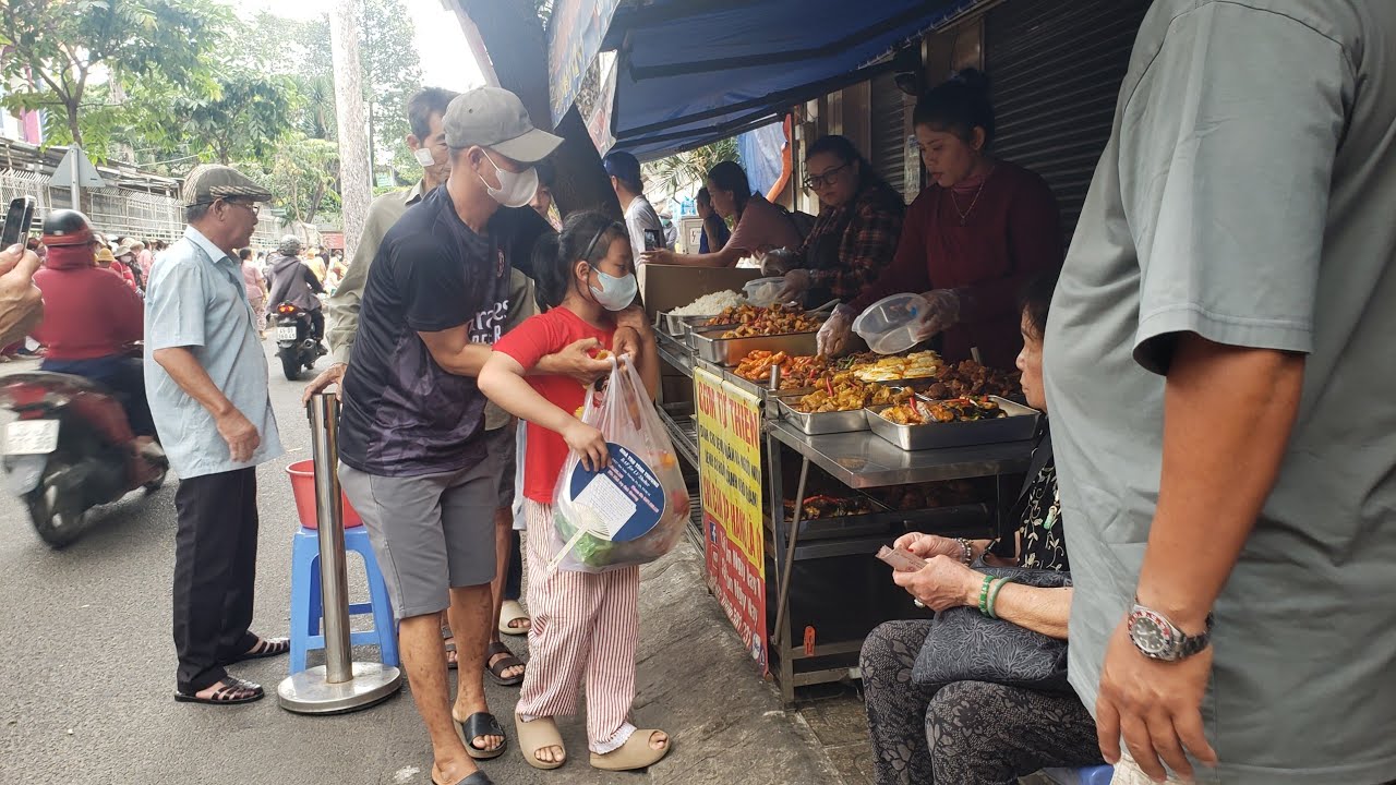 SÀI GÒN NGÀY NAY đang phát trực tiếp!