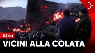 🌋 Colate laviche sull'Etna, grande afflusso nella Valle del Bove: "Si torna bimbi per l'emozione"