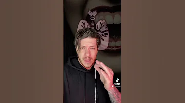 HOW TO TURN INTO A VAMPIRE 