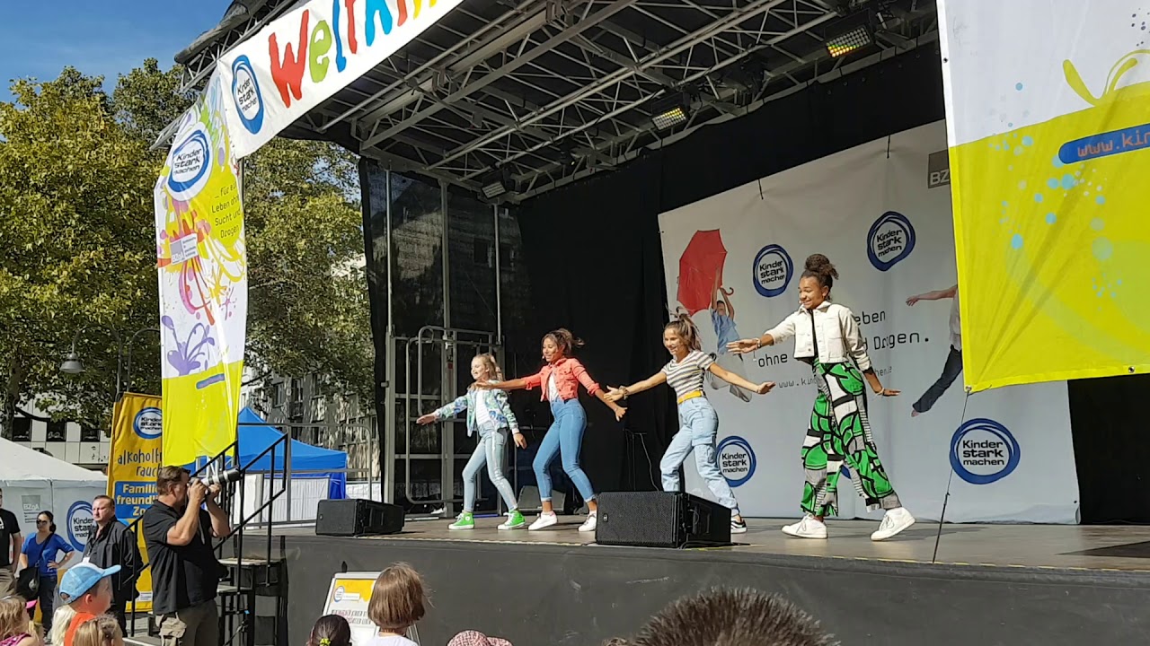 TanzalarmKids singen Gummi Twist