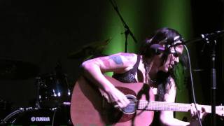 Beth Hart - Broken and Ugly (AMAZING!) @ the Echoplex 6-13-10 chords