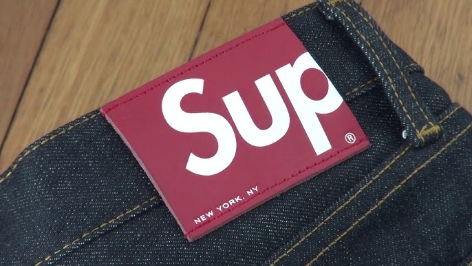 Supreme SS22 - Fat Tip Jacquard Denim Neck Pouch [Review] 