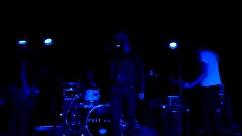 Exit Calm Hearts and Minds @ The Slade Rooms 13/06/10