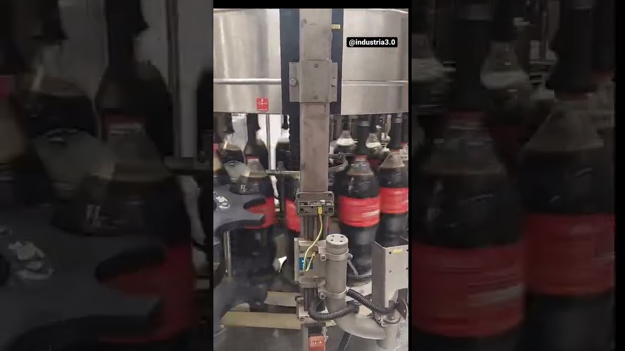 Fabrica Coca cola , rotuladora de garrafas