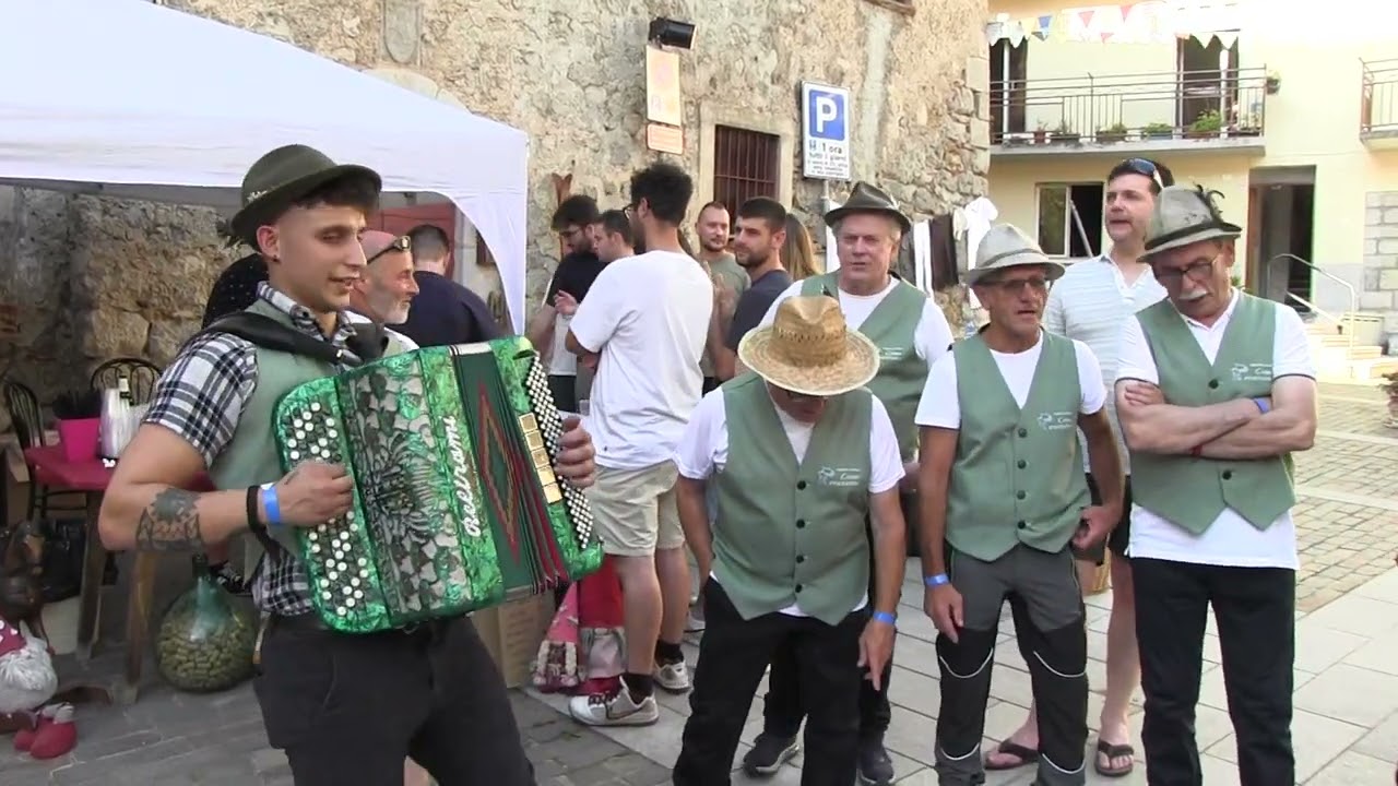 SERINA  CHE  inCANTA   