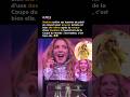 Shakira enlève ses lunettes de soleil en concert pour prouver qu’elle est bien elle-même 😭😭