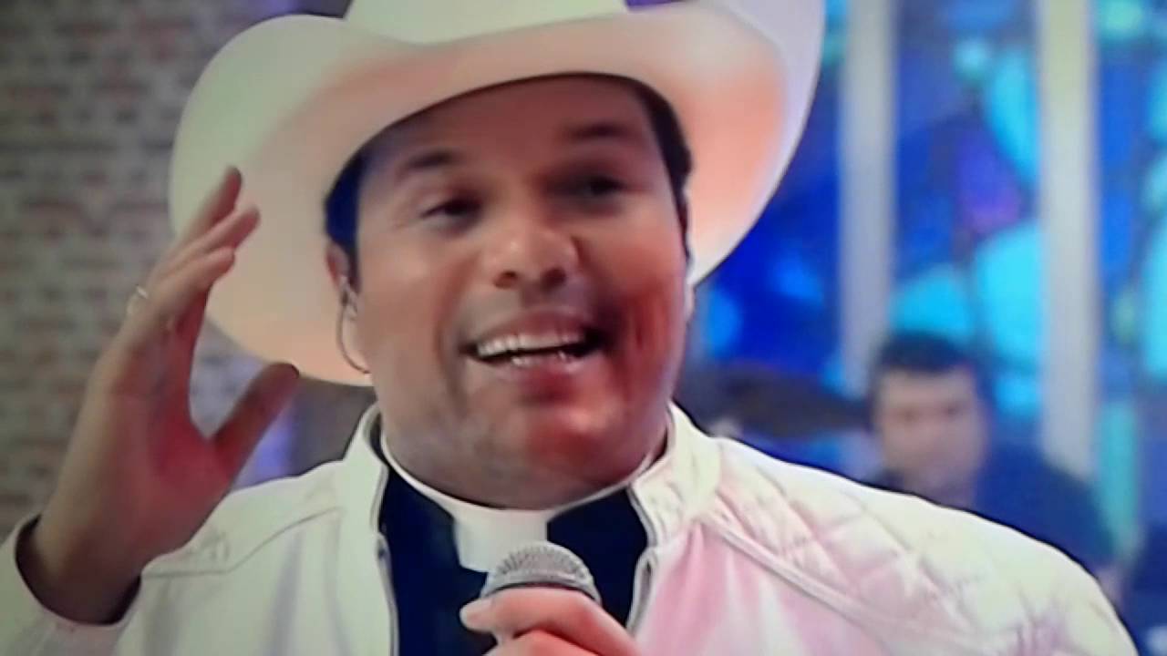 Padre Alessandro Campos Rede Vida Família Sertaneja 020816. YouTube Padre Alessandro Campos Rede Vida Família Sertaneja 020816. YouTube
