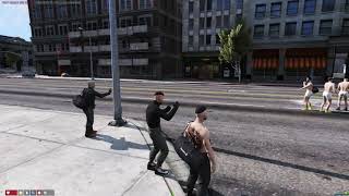 Bombardierii Danseaza In Mijlocul Drumului