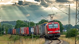 Selten Umleiterverkehr Auf Der Ammerseebahn Ice, Ic Und Güterzüge Winden Sich Durch Die Landschaft