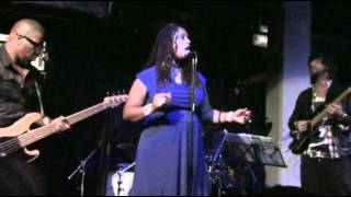 Video thumbnail of "Lalah Hathaway - Street Life (Jazz Cafe 2012)"