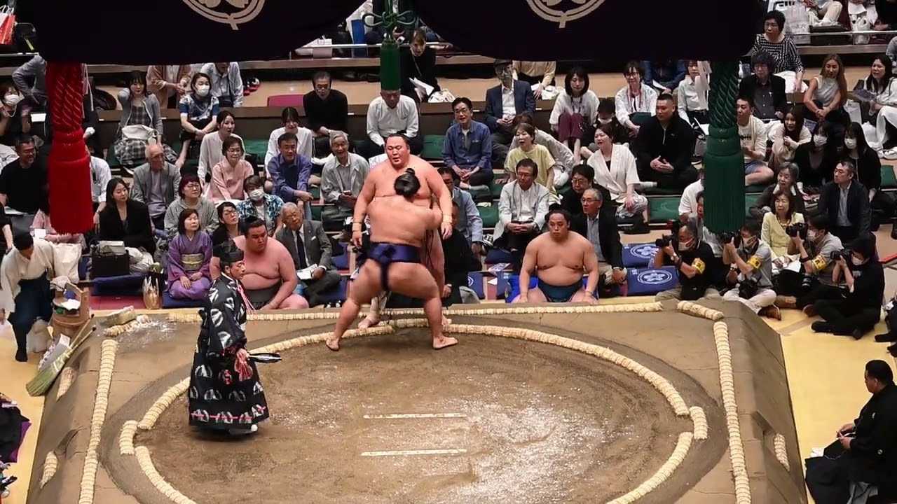 狼雅VS玉鷲！2026年大相撲5月場所 - YouTube