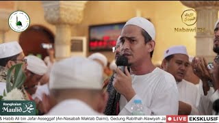 Pembacaan Mahalul Qiyam Maulid Simtufdhuror bertempat di Maqom keramat luar batang