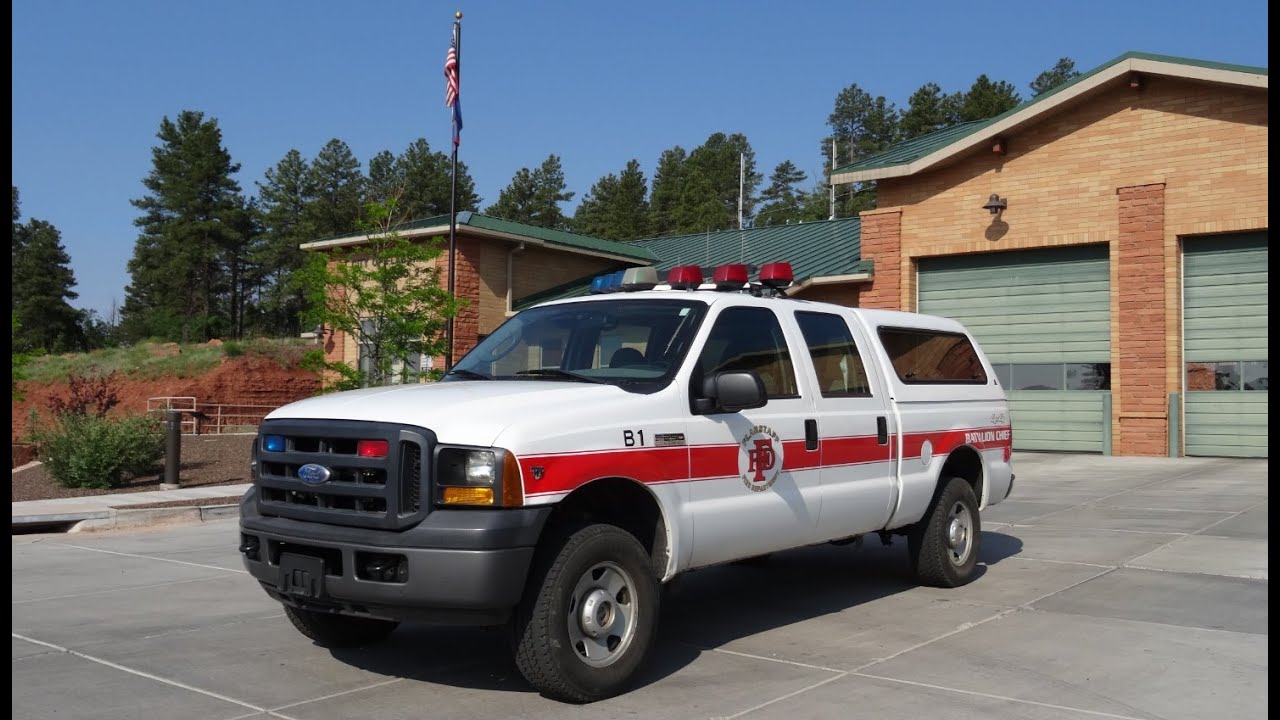Flagstaff Fire Department fire station 2 apparatus [AZ 2015] YouTube