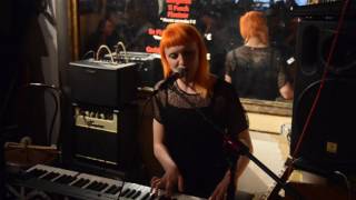 Video thumbnail of "Mishkin Fitzgerald - Bones of God - Paris 31/05/2016 - Birdeatsbaby"