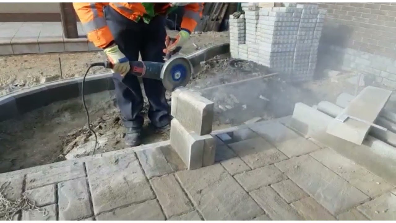 Установка бордюра по кривой. Этап 2 | Setting the curbstone along a curved line. Stage 2