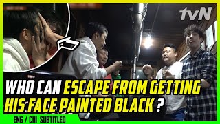 Who Can Escape From Getting His Face Painted Black? (Eng/Chi Sub) Njttw7 