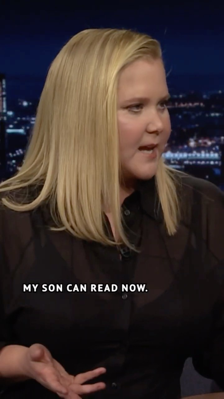 #AmySchumer “rescued” her husband ? #FallonTonight