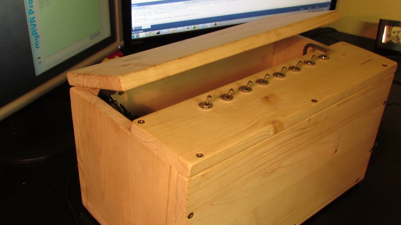 Advanced useless machine