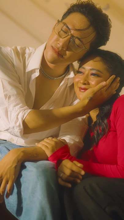 Kira-kira ada yang tau gak hayo judul lagu baru kita nanti apa?#duoanggrek #nagaswara