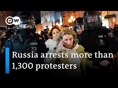 Protests & international condemnation: How the world reacts to Putin's escalation of the Ukraine war.