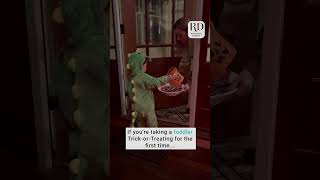 Adorable Toddler Doesnt Quite Get Trick-Or-Treating