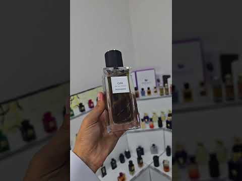 عطر  من  فخامة الجلد برائحة لا ت نسى اريج امواج رابطة عشاق العطور  عطور