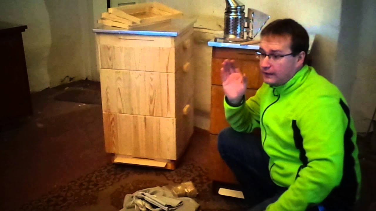 Podstawowy sprzęt pszczelarski - Tworzenie Pasieki #01