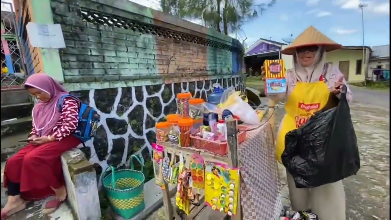 Video Profile Desa Kuripan ( KPM UNSIQ Kelompok 14)