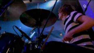 Razorlight - I Can&#39;t Stop This Feeling (Live Jools Holland 2006)