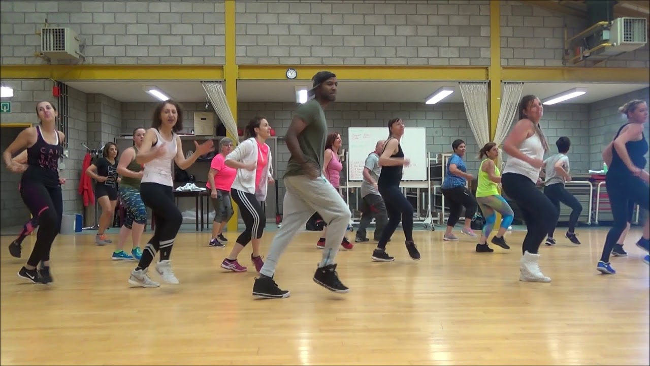Zumba® with Iho Pin Pon Macarena remix latin music genres
