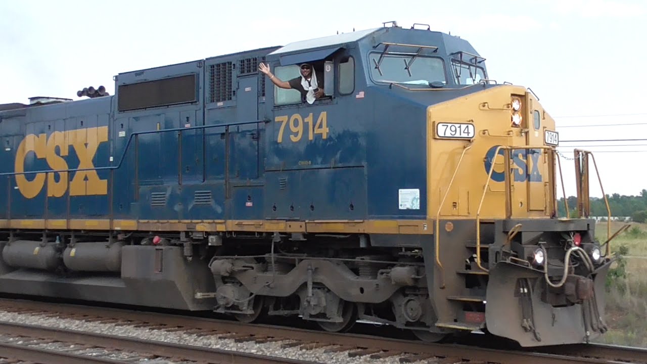 2t] Hollywood-like CSX Crew Performance and 4 Trains at 95F