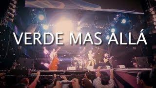 Video thumbnail of "Jenny and The Mexicats - Verde Más Alla (en Estadio Azteca)"