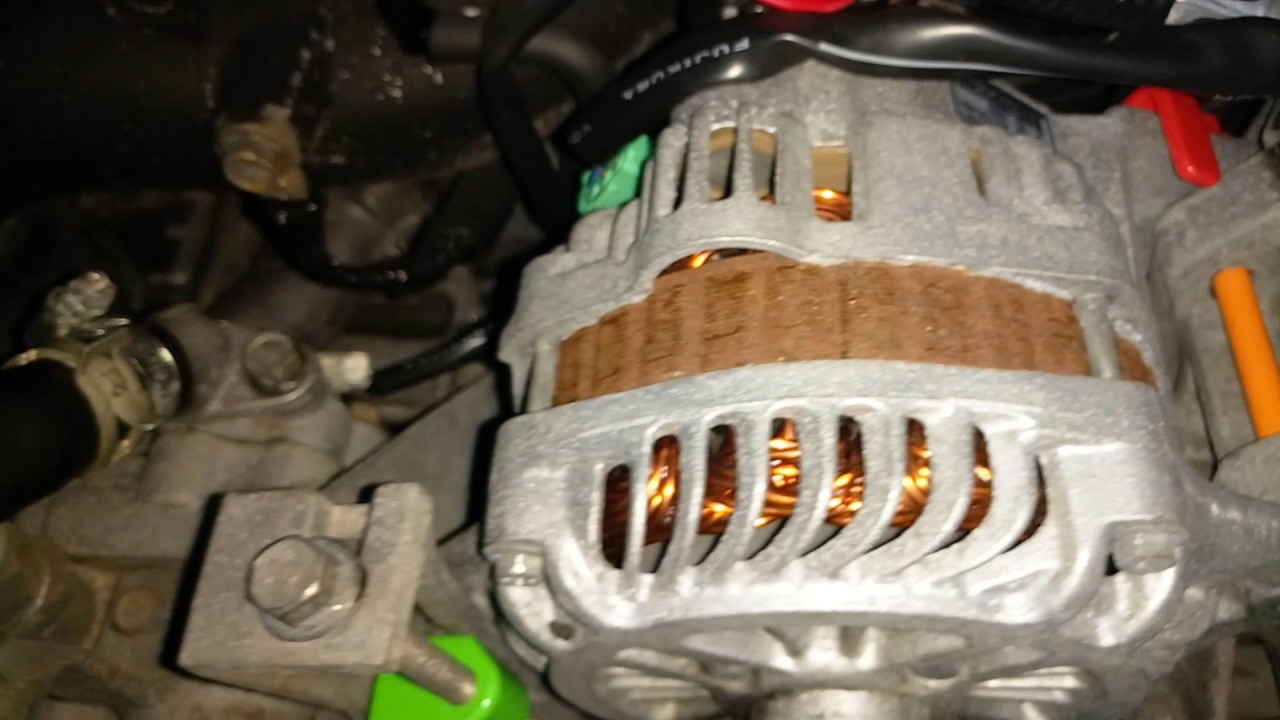 Как шумит ролик натяжителя кондиционера - YouTube