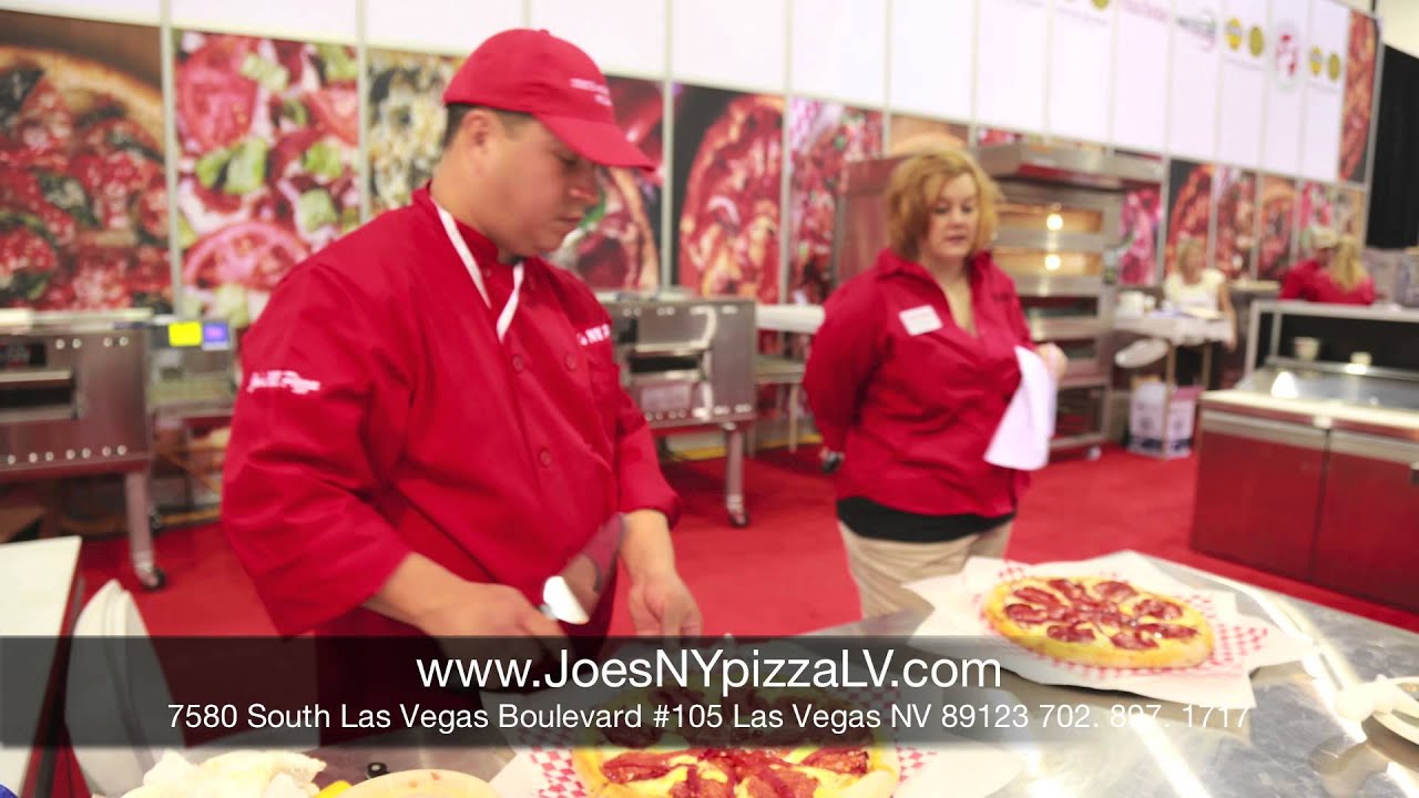 2013 International Pizza Expo Las Vegas; Joe's NY PIzza By The Slice