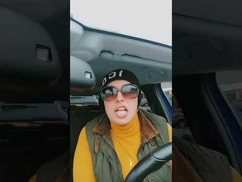 و النيعمه ما انا دي اختي منى السيسي
