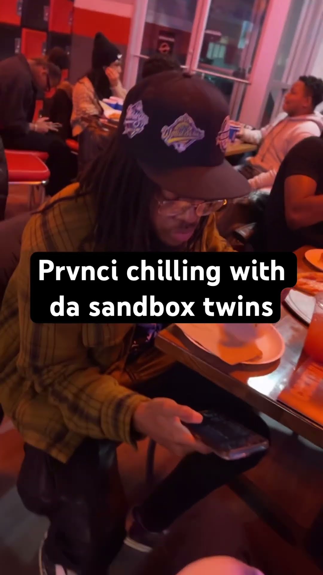 Prvnci outside with the twin nemsss