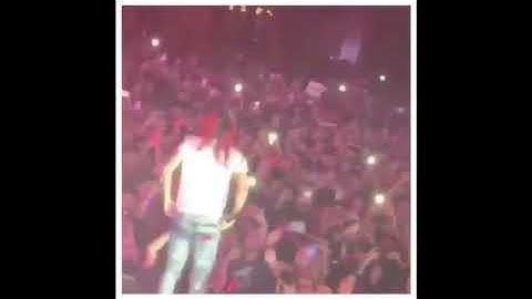 Tekashi 6ix9ine Crowd Dive Fail