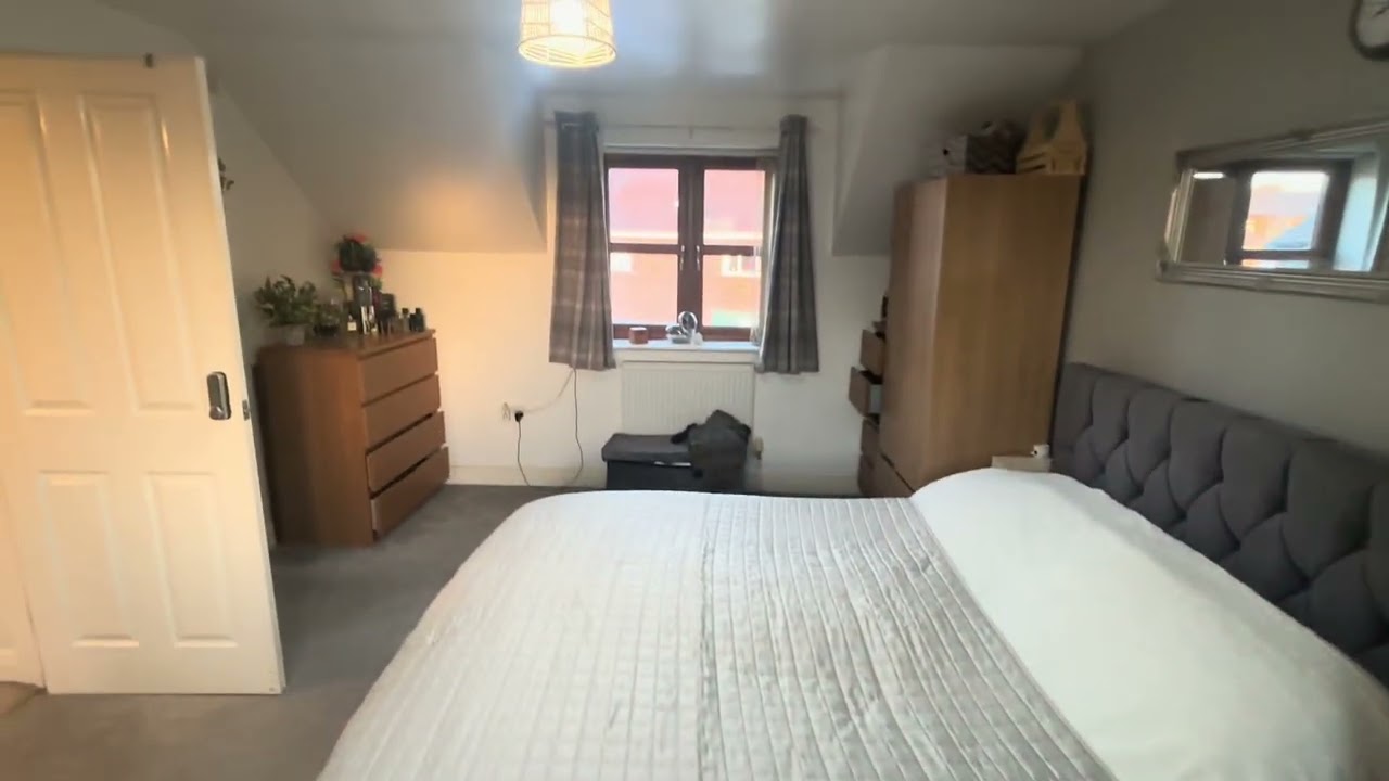 Pinewood, Swadlincote