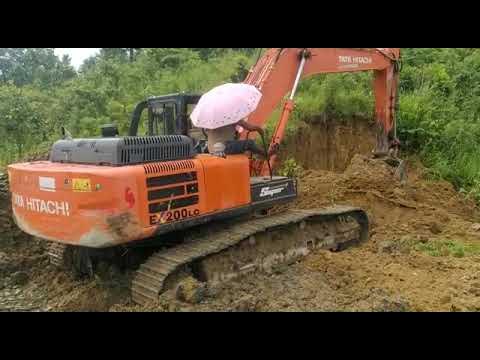 TATA HITACHI EX200LC #heavymachinery - YouTube
