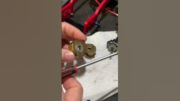 How to remove bearings in a Traxxas TRX4 Portal Cover. #rccrawler #traxxastrx4