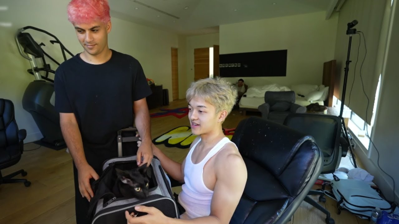 Джейсон воссоединяется с Бургером на FaZe Subathon 2!