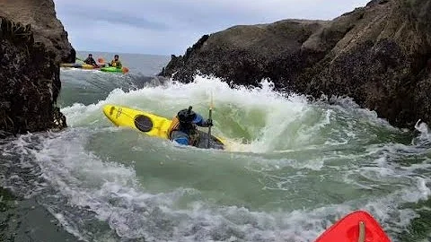 On The Water - Neptune's Rangers Rock Gardening - Rough Water Sea Kayaking